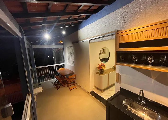Excelente apartamento - Itaguá